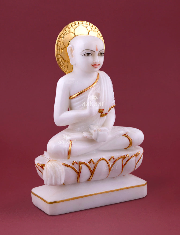 Jain Idol Gautam Swami 11